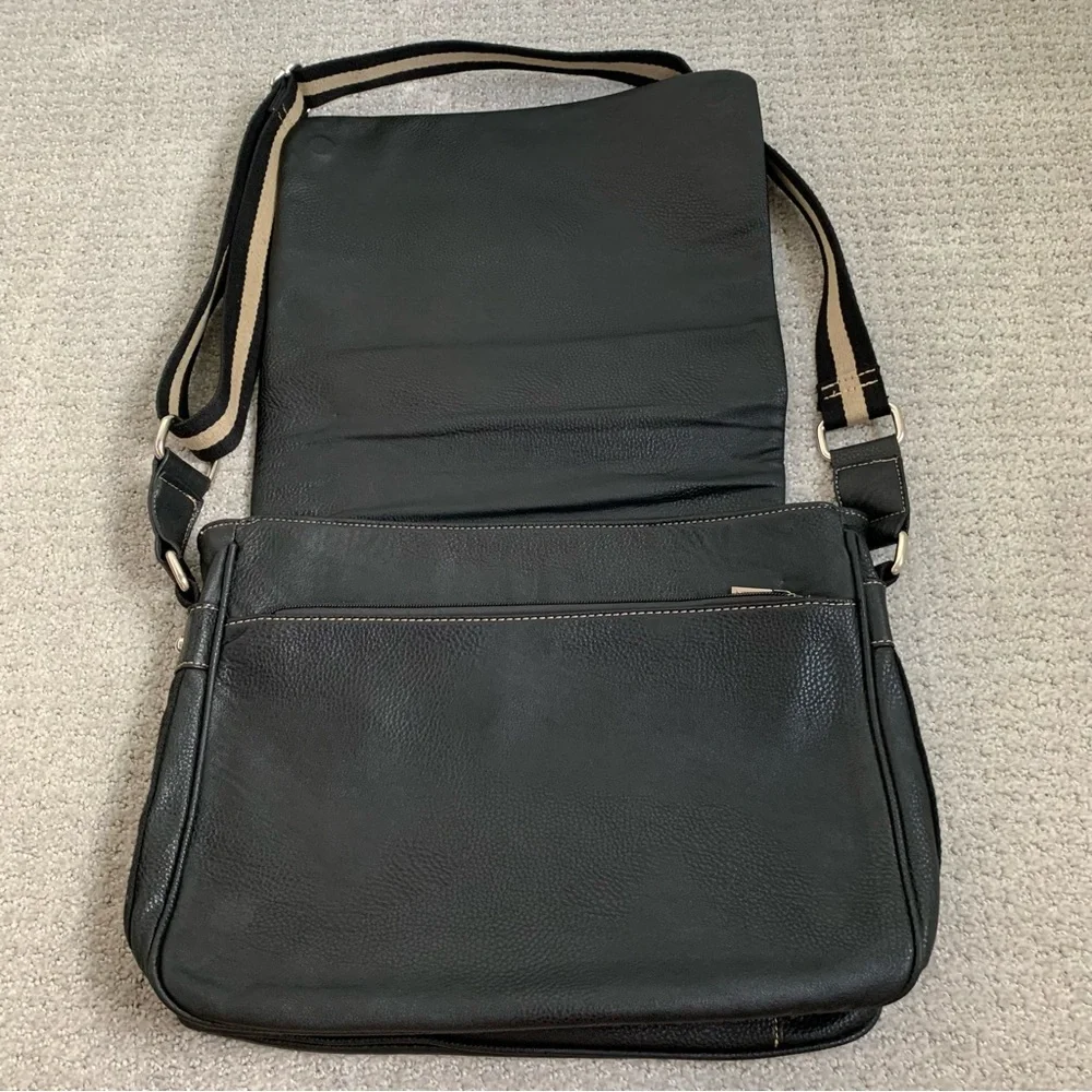 Italian Black Pebbled Leather Large Messenger Crossbody Bag, Work Unisex
